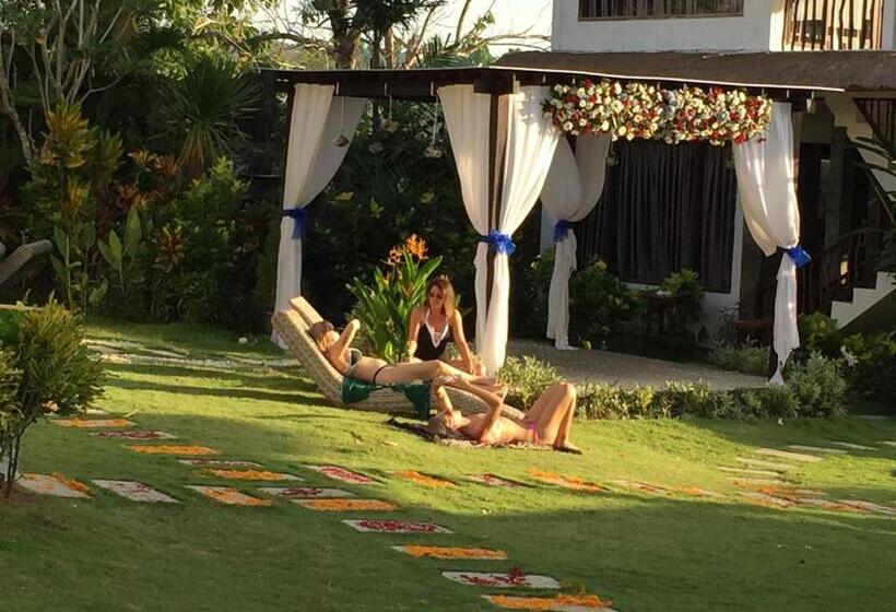 Отель Hill Dance Bali American