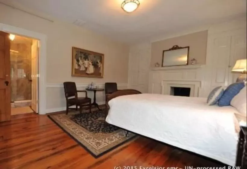 Hotelli Inn At Springfield Manor