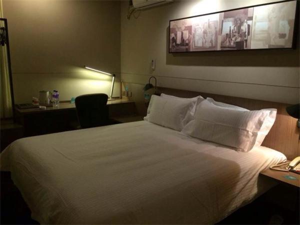 Otel Jinjiang Inn Shenyang Middle Street Pedestrain