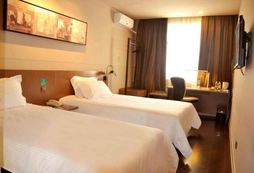Otel Jinjiang Inn Shenyang Middle Street Pedestrain