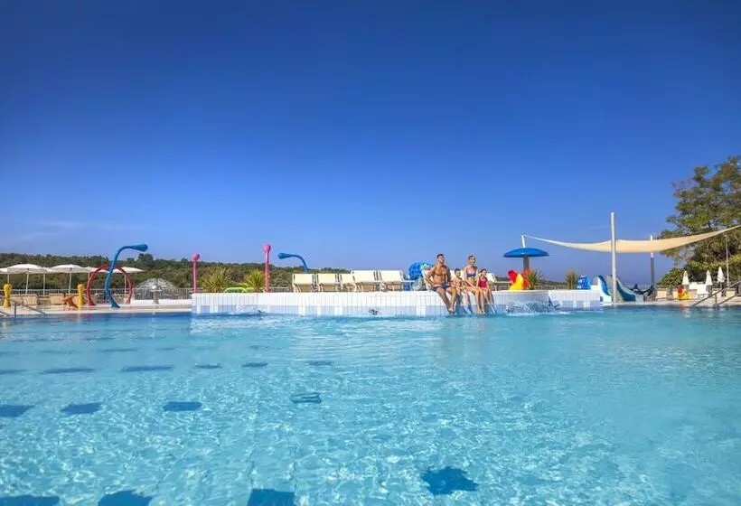Hotelli Camping Lanterna Premium Resort   Vacansoleil Maeva