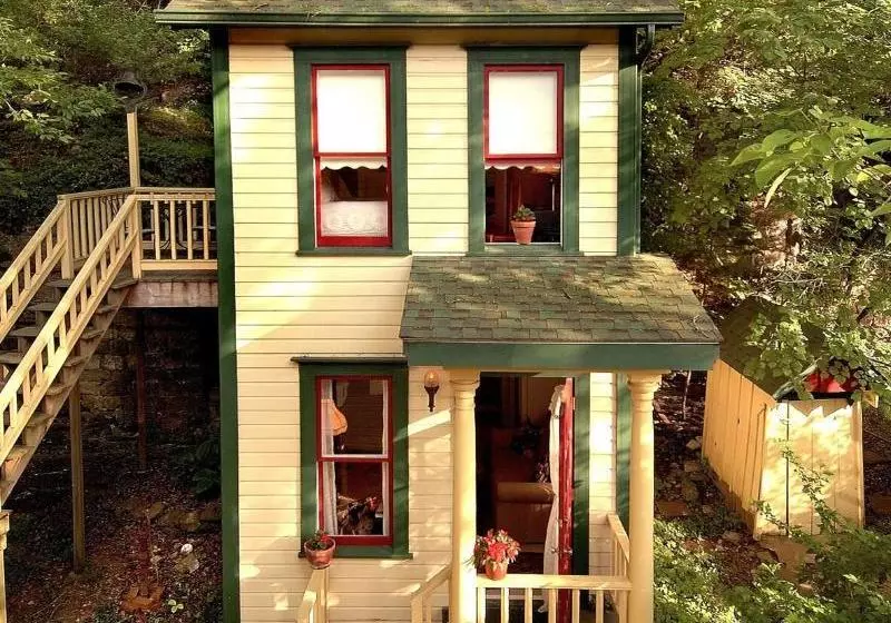 ホテル Peabody House Historic Inn And Cottages