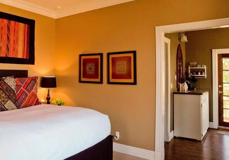 ホテル Peabody House Historic Inn And Cottages