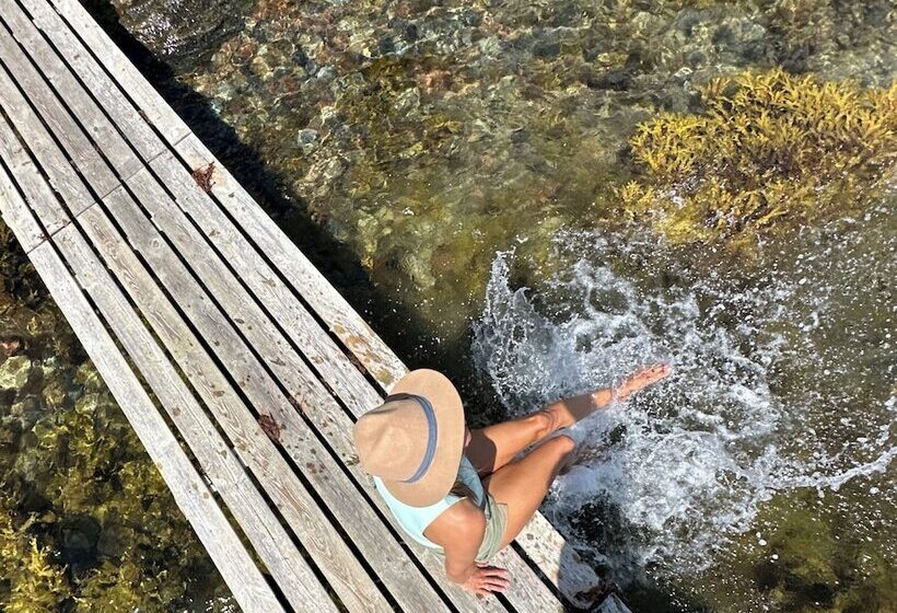 فندق Strandhuset