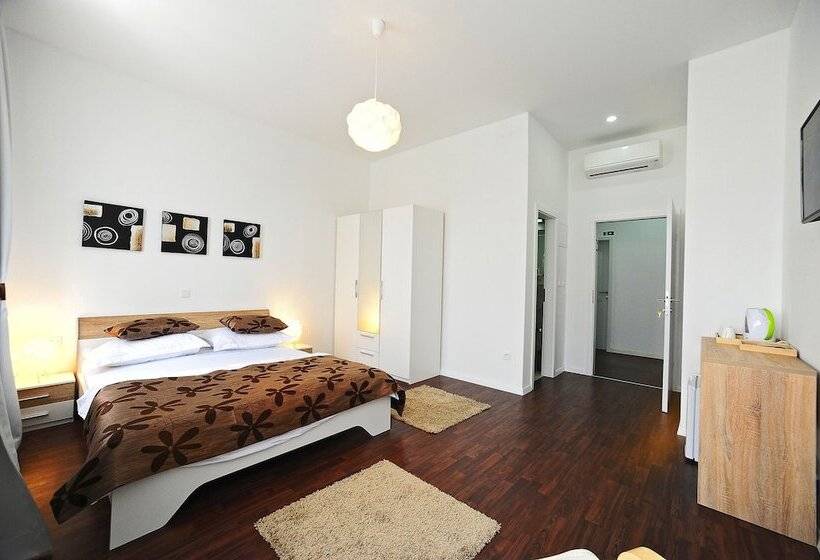 فندق Valenti Rooms