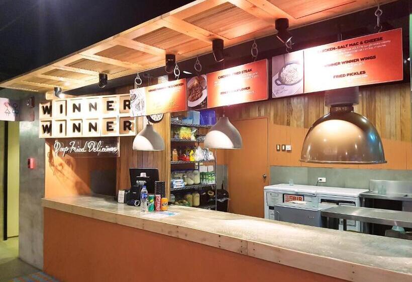 Hue Hotels And Resorts Boracay Managed By Hii