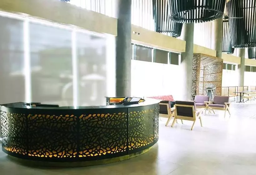 Hue Hotels And Resorts Boracay Managed By Hii