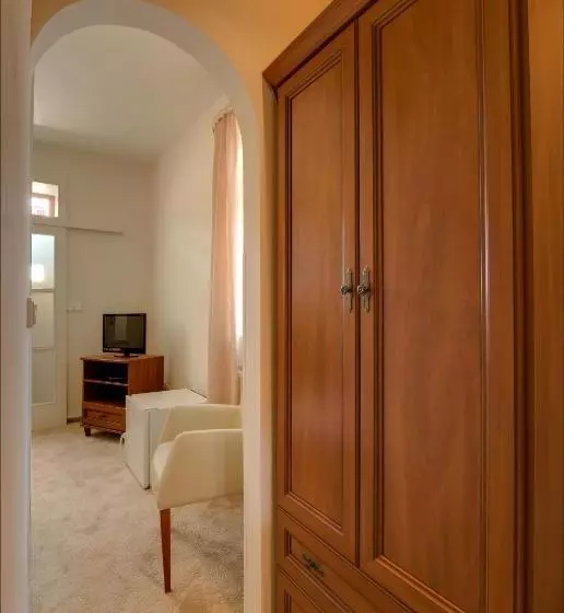 ホテル 101 Penzion