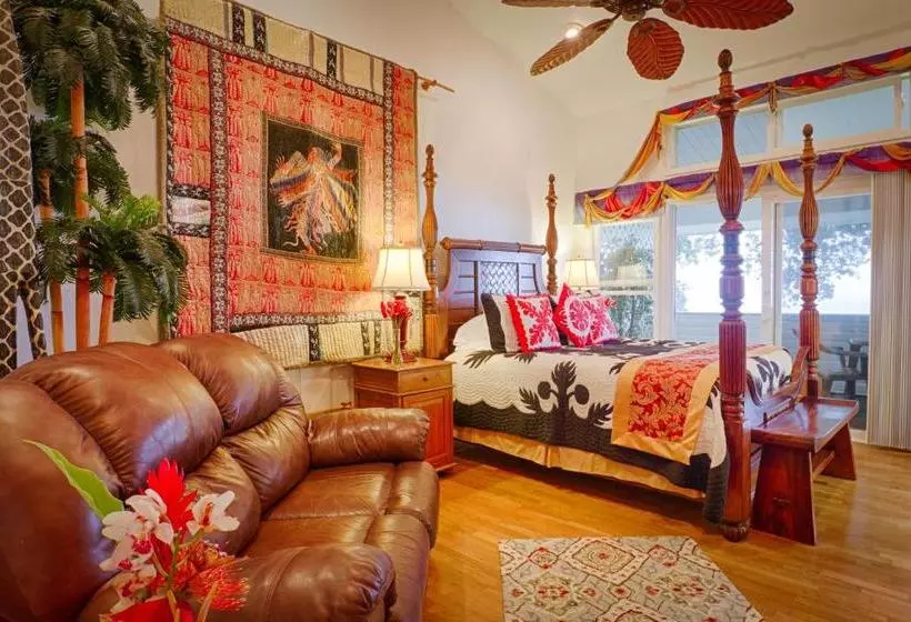 هتل Bay House Bed And Breakfast