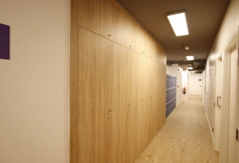 Bilbao Metropolitan Hostel By Bossh Hotels