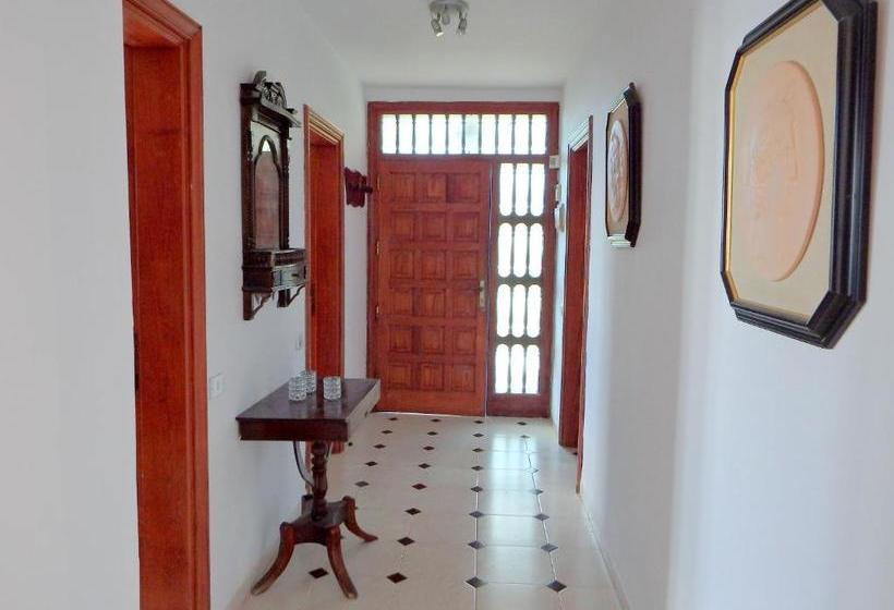 هتل Finca Los Llanitos Ii