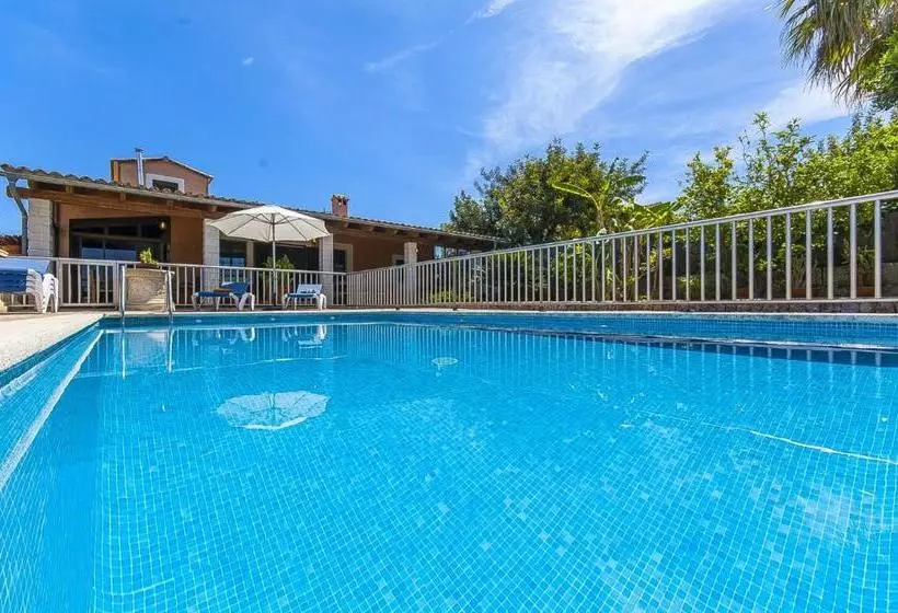 Hotelli Finca Tramuntana