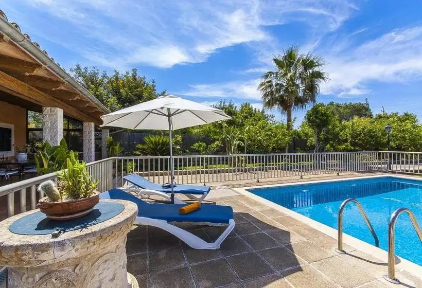 Hotelli Finca Tramuntana