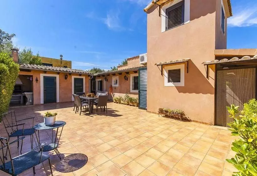 Hotelli Finca Tramuntana