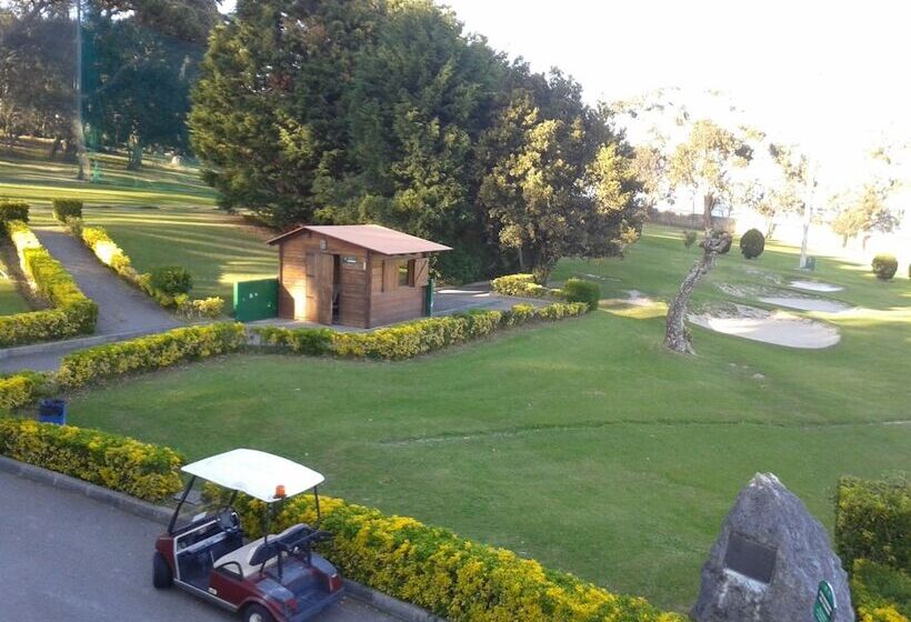 هتل Hostal Rocamar