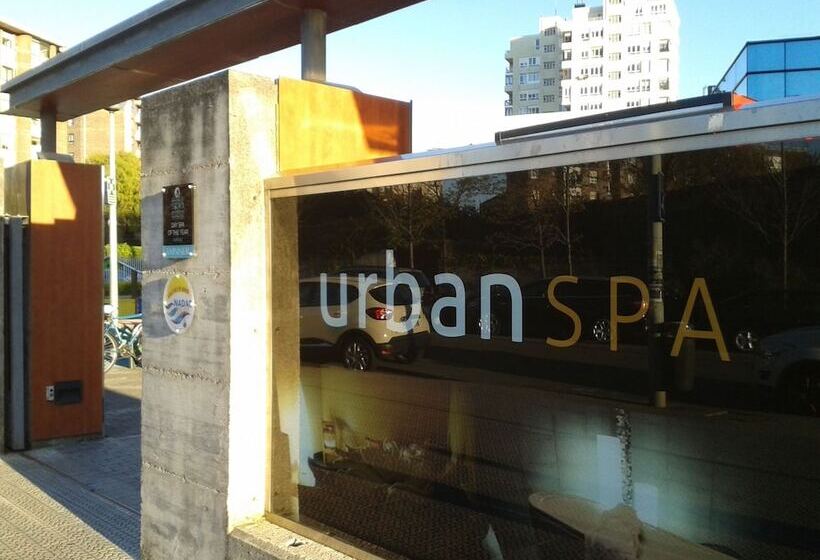 هتل Hostal Rocamar