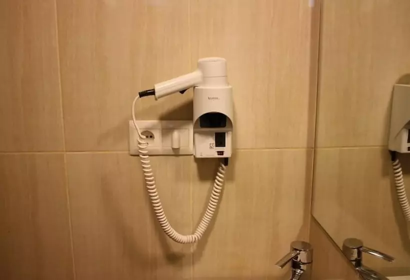ホテル Hostal Rocamar