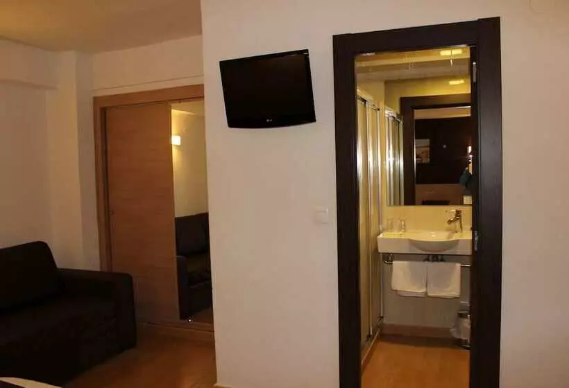 ホテル Hostal Rocamar