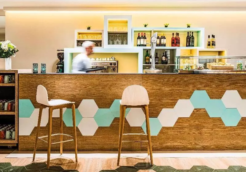 ホテル Ibis Styles Barcelona Centre