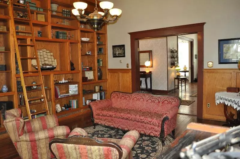 Hotelli Kennedy Manor B&b