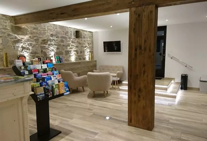 Hotelli Le Moulin D Oscar & Spa   Mulhouse Nord