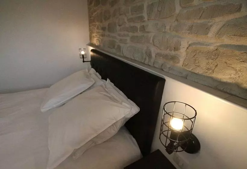 Hotelli Le Moulin D Oscar & Spa   Mulhouse Nord