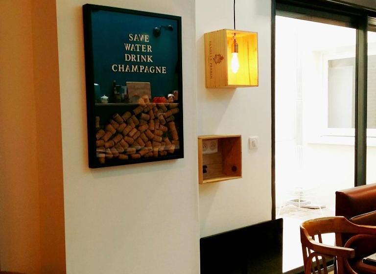 בית מלון כפרי Les Appartements De Champagne