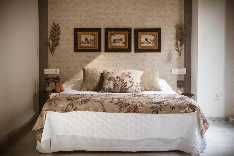 هتل Luces De Catedral