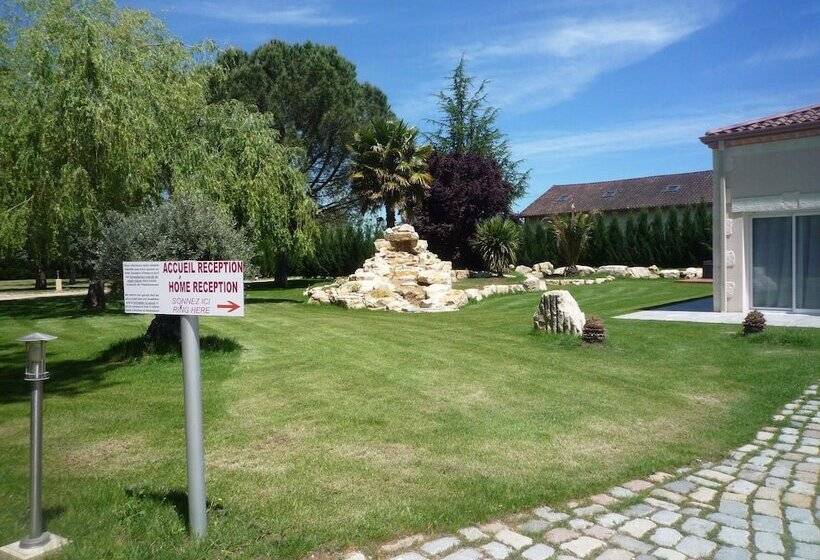 Отель Maison D Hôtes Villa Soleil