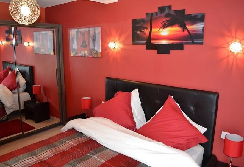 Отель Maison D Hôtes Villa Soleil