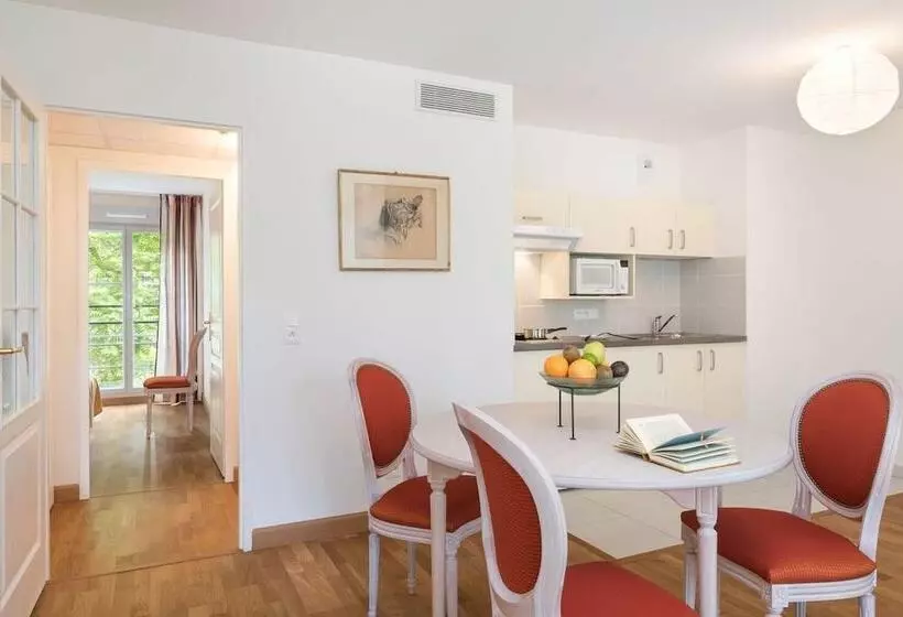هتل Médicis Home Dijon Les Petites Roches