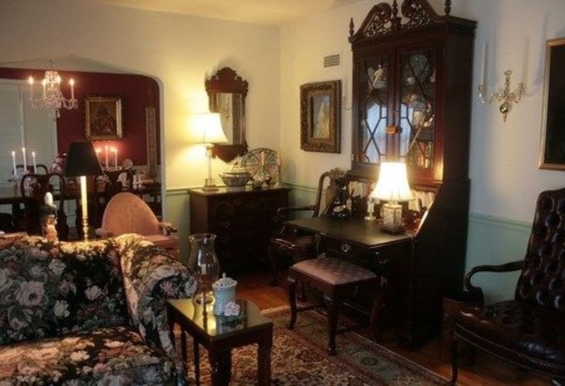 فندق Moore House Bed And Breakfast