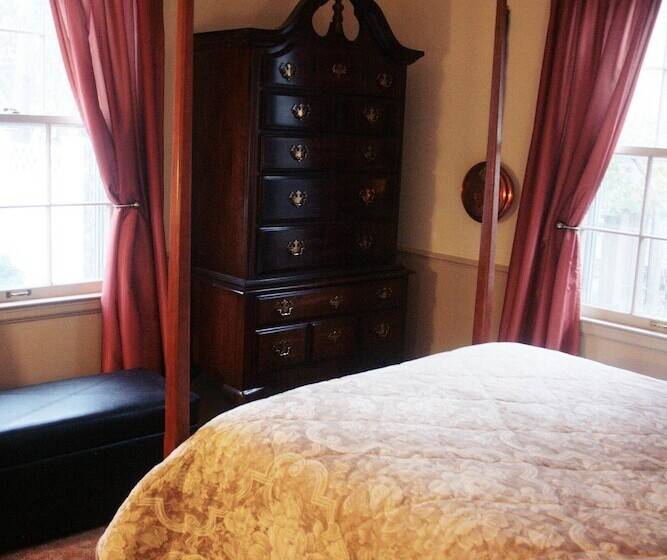 فندق Moore House Bed And Breakfast