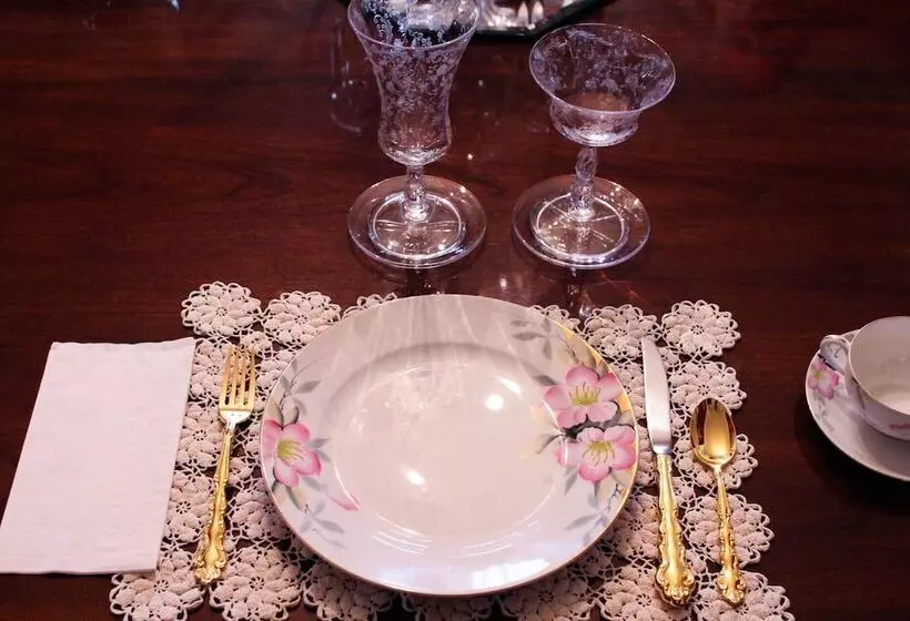 ホテル Moore House Bed And Breakfast