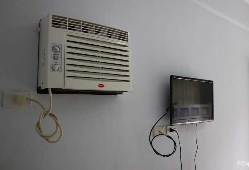 בית מלון כפרי Oceana Lodge