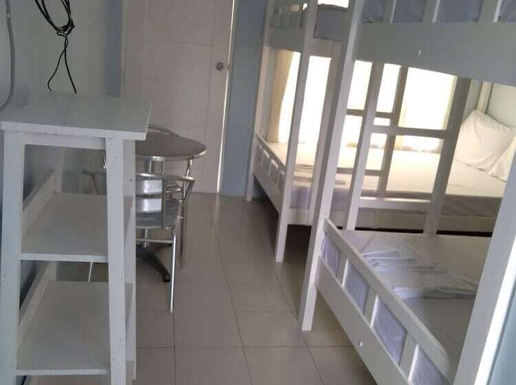 בית מלון כפרי Oceana Lodge