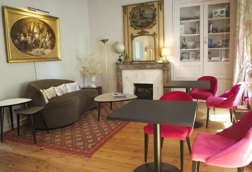 Hotelli Particulier Poppa