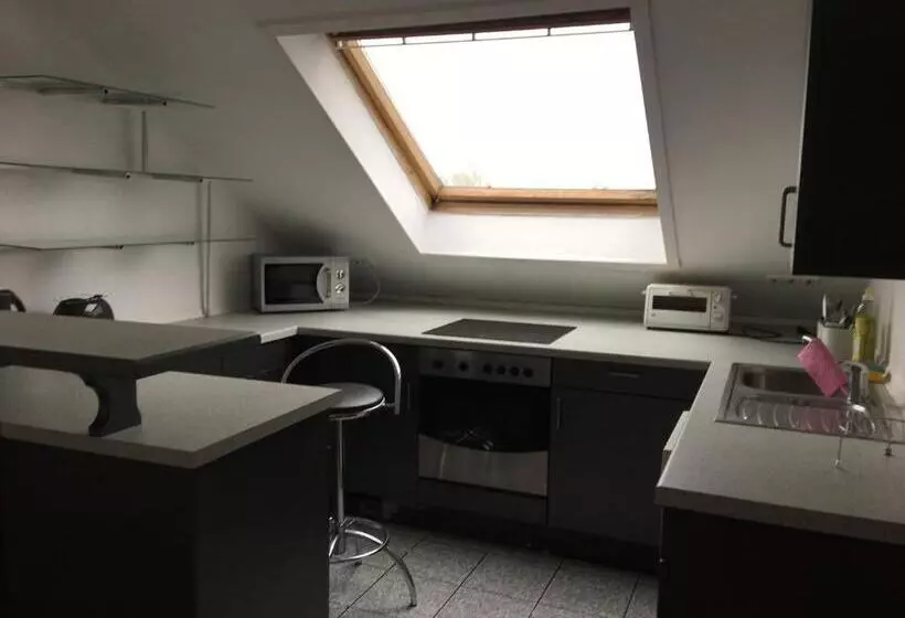 هتل Pension Alis Augsburg