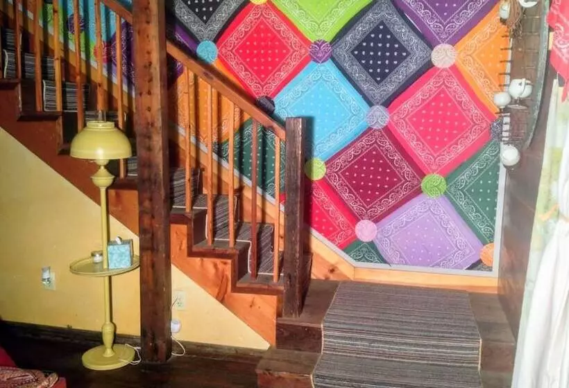 Hotelli The Baines House Inn