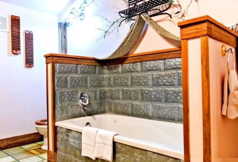 فندق The Baines House Inn