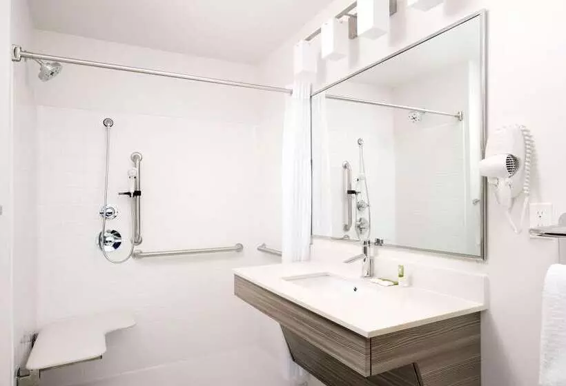 ホテル Woodspring Suites Seattle Redmond