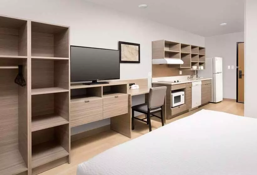 ホテル Woodspring Suites Seattle Redmond