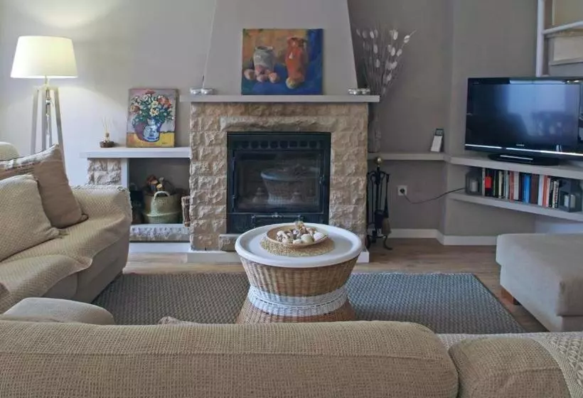 Vivalidays Casa Pinell   Palafolls   Costa Barcelona