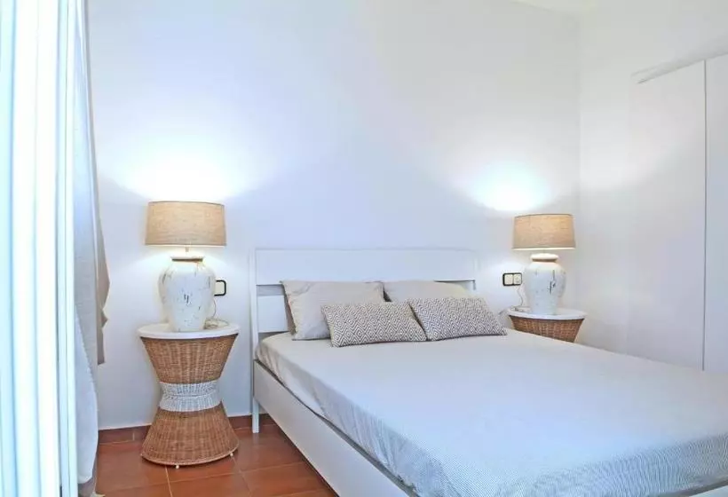 Vivalidays Casa Pinell   Palafolls   Costa Barcelona