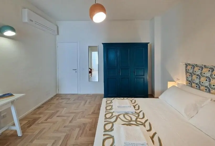 پانسیون Pola Rooms   Guesthouse