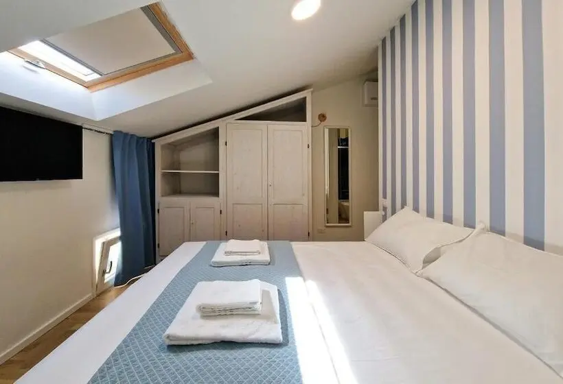 پانسیون Pola Rooms   Guesthouse