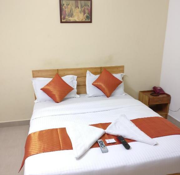 酒店 A V Residency