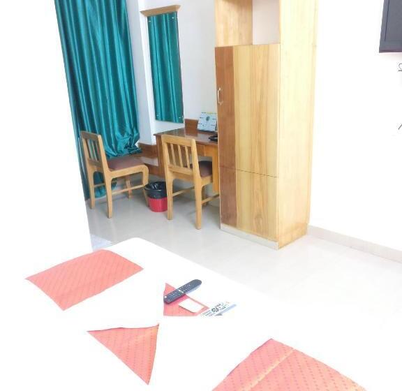 酒店 A V Residency