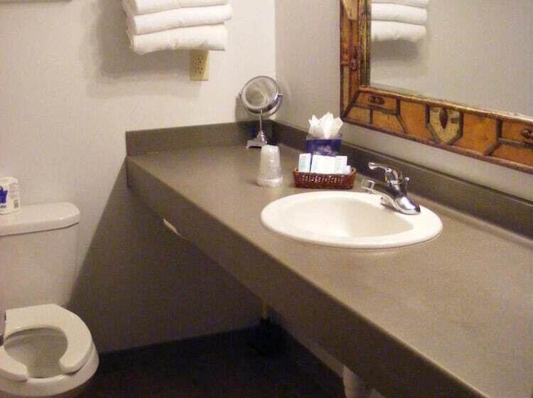 فندق August Lodge Cooperstown