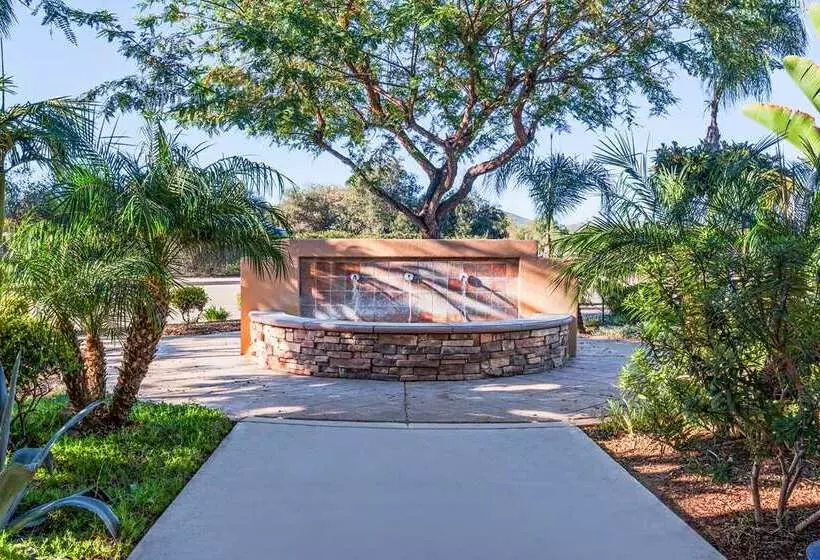 Hotelli Hampton Inn San Marcos, Ca